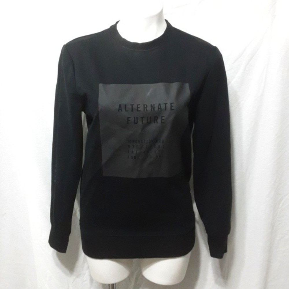 H&M Scuba Look Sweatshirt Top XS Crew Neck Long Sleeve Cozy Pullover Athleisure